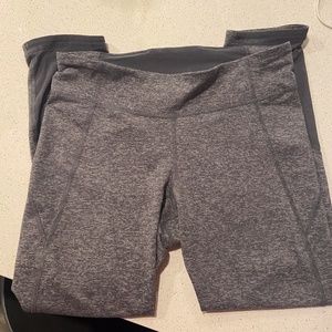 Women's Under Armour Cropped Leggings